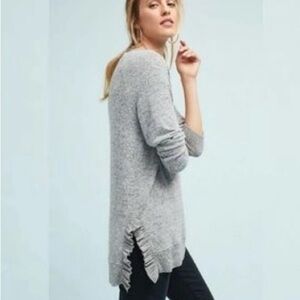 ✨Anthropologie Postmark Gray Sweater w/Asymmetrical Hem and Distressed Edge